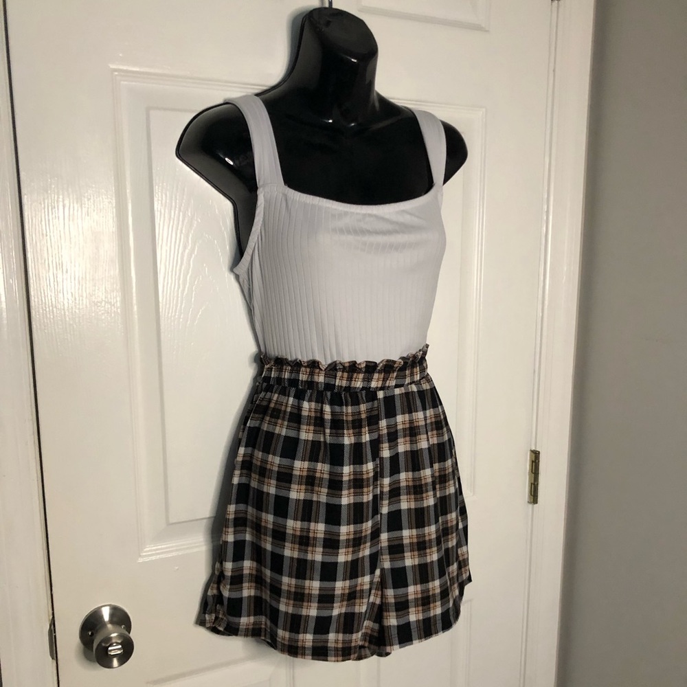 Ultra Flirt romper, size XLarge, color (plaid shorts black, cream/brown)